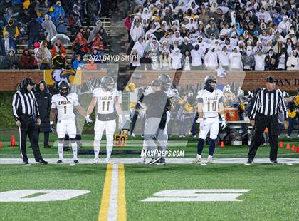 Thumbnail 1 in Liberty North vs. Christian Brothers (MSHSAA Class 6 Championship) photogallery.