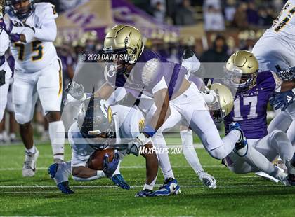 Thumbnail 2 in Liberty North vs. Christian Brothers (MSHSAA Class 6 Championship) photogallery.
