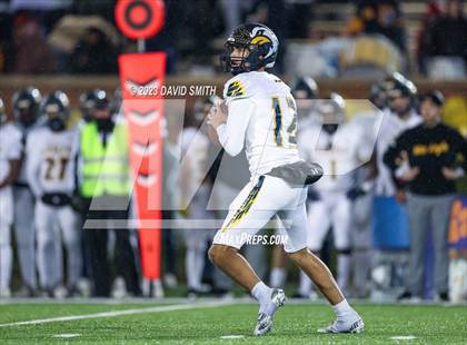 Thumbnail 2 in Liberty North vs. Christian Brothers (MSHSAA Class 6 Championship) photogallery.