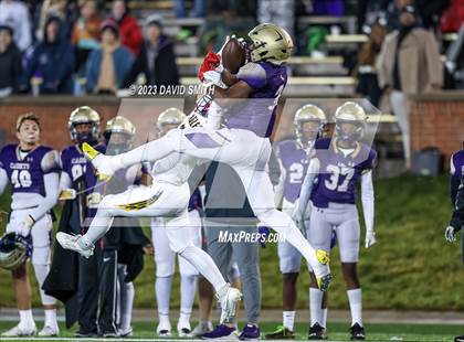 Thumbnail 2 in Liberty North vs. Christian Brothers (MSHSAA Class 6 Championship) photogallery.
