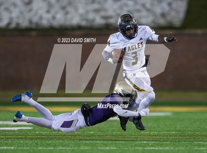 Thumbnail 2 in Liberty North vs. Christian Brothers (MSHSAA Class 6 Championship) photogallery.