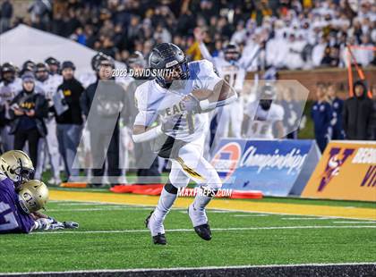 Thumbnail 3 in Liberty North vs. Christian Brothers (MSHSAA Class 6 Championship) photogallery.