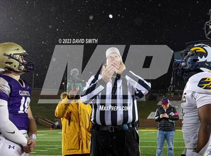 Thumbnail 2 in Liberty North vs. Christian Brothers (MSHSAA Class 6 Championship) photogallery.