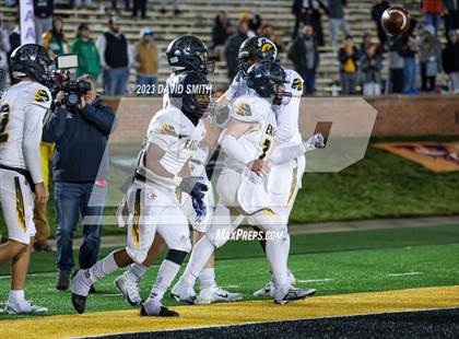 Thumbnail 2 in Liberty North vs. Christian Brothers (MSHSAA Class 6 Championship) photogallery.