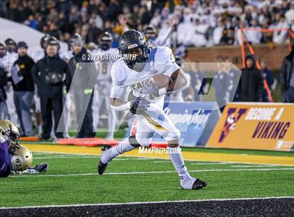 Thumbnail 1 in Liberty North vs. Christian Brothers (MSHSAA Class 6 Championship) photogallery.