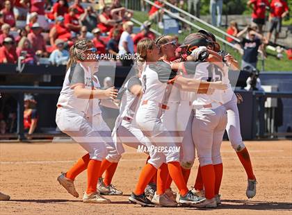 Thumbnail 1 in Harbor Creek vs. Juniata (PIAA 3A Championship) photogallery.