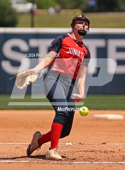 Thumbnail 3 in Harbor Creek vs. Juniata (PIAA 3A Championship) photogallery.