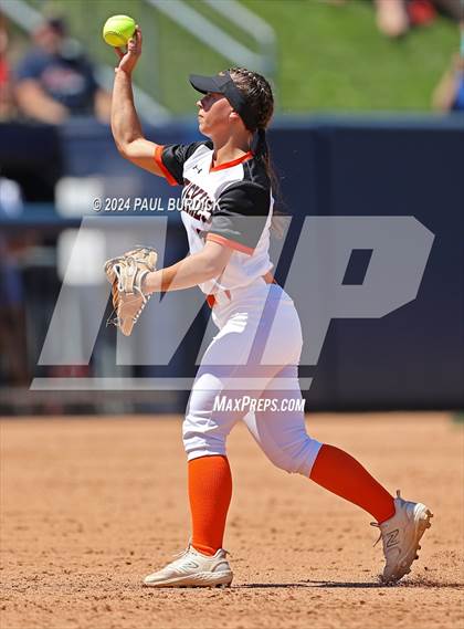 Thumbnail 1 in Harbor Creek vs. Juniata (PIAA 3A Championship) photogallery.
