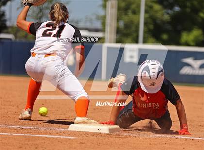 Thumbnail 1 in Harbor Creek vs. Juniata (PIAA 3A Championship) photogallery.