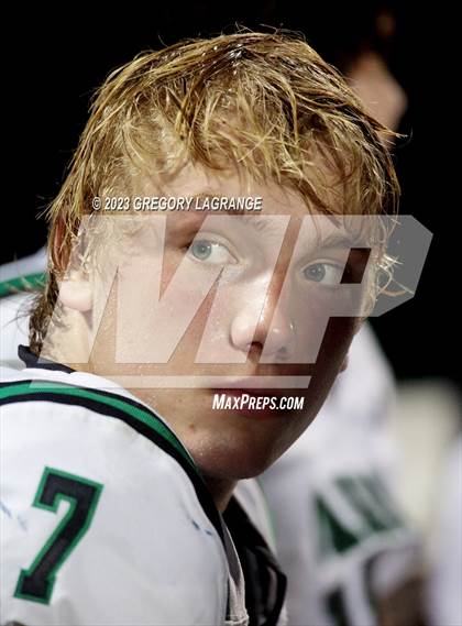 Thumbnail 3 in Southlake Carroll vs Keller photogallery.