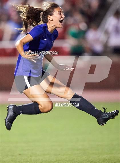 Thumbnail 1 in Lake Norman Charter vs. Carrboro (NCHSAA 2A Final) photogallery.