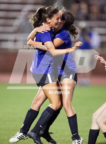 Thumbnail 1 in Lake Norman Charter vs. Carrboro (NCHSAA 2A Final) photogallery.