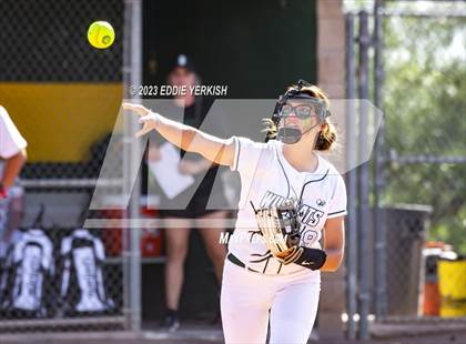 Thumbnail 1 in El Modena @ Brea Olinda photogallery.