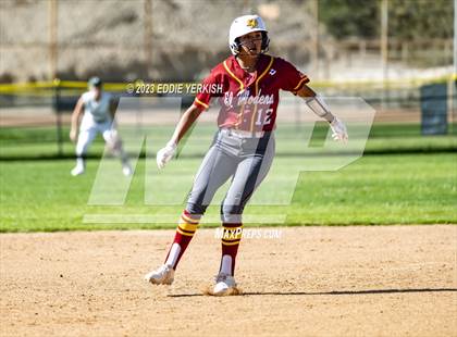Thumbnail 1 in El Modena @ Brea Olinda photogallery.