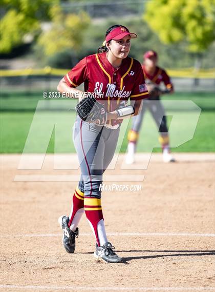 Thumbnail 2 in El Modena @ Brea Olinda photogallery.