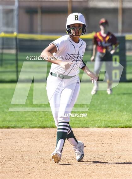 Thumbnail 2 in El Modena @ Brea Olinda photogallery.
