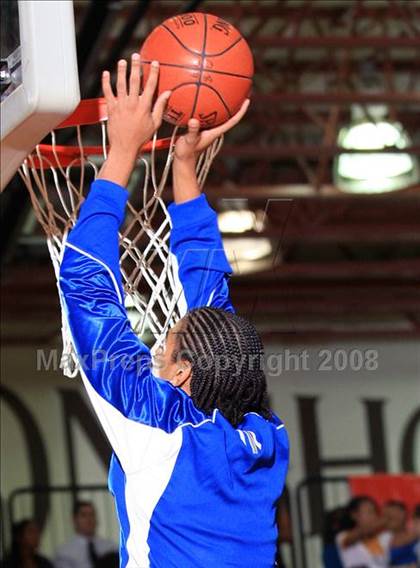 Thumbnail 1 in Dickinson vs. Dobie (McDonald’s Texas Invitational) photogallery.