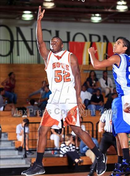 Thumbnail 3 in Dickinson vs. Dobie (McDonald’s Texas Invitational) photogallery.
