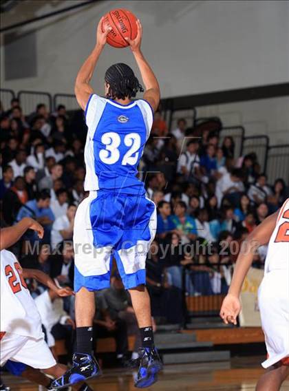 Thumbnail 3 in Dickinson vs. Dobie (McDonald’s Texas Invitational) photogallery.