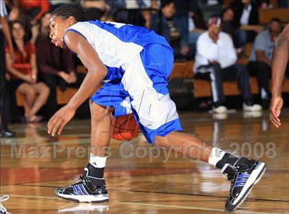 Thumbnail 2 in Dickinson vs. Dobie (McDonald’s Texas Invitational) photogallery.