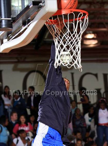 Thumbnail 1 in Dickinson vs. Dobie (McDonald’s Texas Invitational) photogallery.