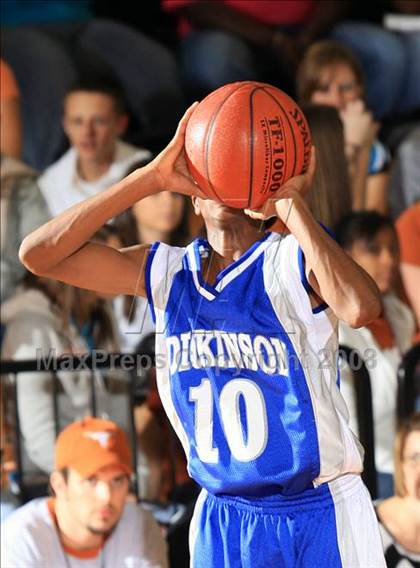 Thumbnail 3 in Dickinson vs. Dobie (McDonald’s Texas Invitational) photogallery.