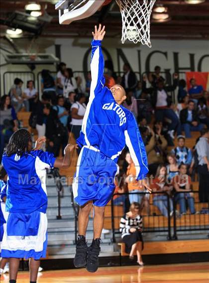 Thumbnail 3 in Dickinson vs. Dobie (McDonald’s Texas Invitational) photogallery.