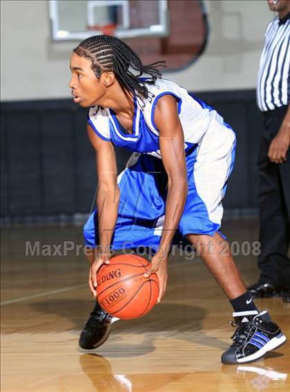 Thumbnail 2 in Dickinson vs. Dobie (McDonald’s Texas Invitational) photogallery.