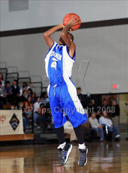 Thumbnail 3 in Dickinson vs. Dobie (McDonald’s Texas Invitational) photogallery.