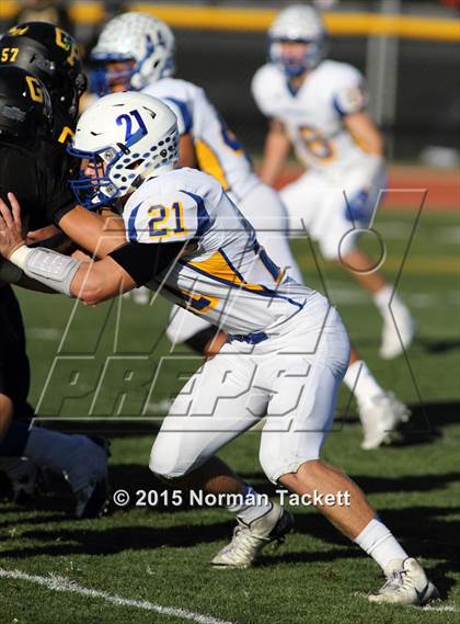 Thumbnail 3 in Collegiate vs. Garden Plain (KSHSAA 3A 2nd Round) photogallery.