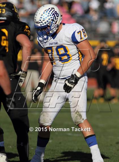 Thumbnail 3 in Collegiate vs. Garden Plain (KSHSAA 3A 2nd Round) photogallery.