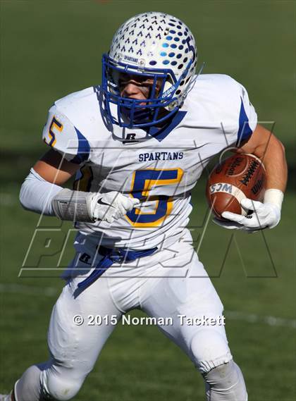 Thumbnail 3 in Collegiate vs. Garden Plain (KSHSAA 3A 2nd Round) photogallery.
