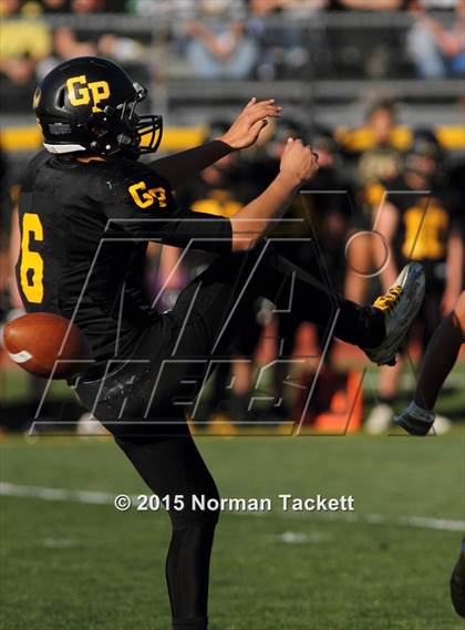 Thumbnail 2 in Collegiate vs. Garden Plain (KSHSAA 3A 2nd Round) photogallery.