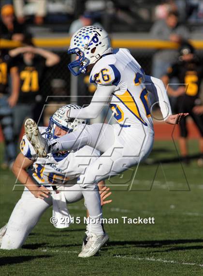 Thumbnail 2 in Collegiate vs. Garden Plain (KSHSAA 3A 2nd Round) photogallery.
