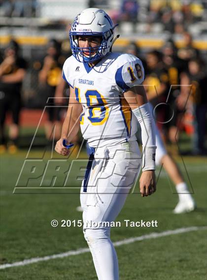 Thumbnail 2 in Collegiate vs. Garden Plain (KSHSAA 3A 2nd Round) photogallery.