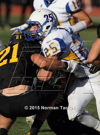 Thumbnail 3 in Collegiate vs. Garden Plain (KSHSAA 3A 2nd Round) photogallery.
