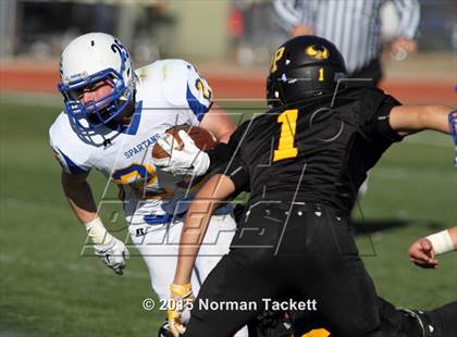 Thumbnail 2 in Collegiate vs. Garden Plain (KSHSAA 3A 2nd Round) photogallery.