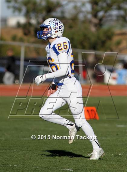 Thumbnail 3 in Collegiate vs. Garden Plain (KSHSAA 3A 2nd Round) photogallery.