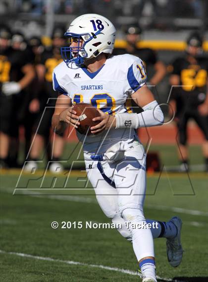 Thumbnail 1 in Collegiate vs. Garden Plain (KSHSAA 3A 2nd Round) photogallery.