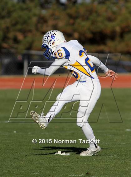 Thumbnail 1 in Collegiate vs. Garden Plain (KSHSAA 3A 2nd Round) photogallery.