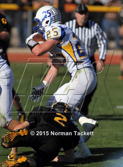 Thumbnail 2 in Collegiate vs. Garden Plain (KSHSAA 3A 2nd Round) photogallery.