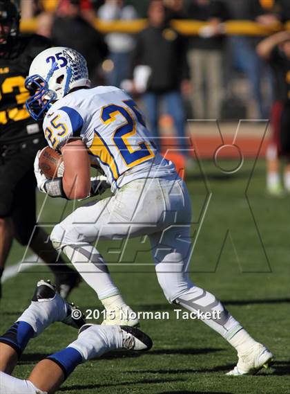 Thumbnail 2 in Collegiate vs. Garden Plain (KSHSAA 3A 2nd Round) photogallery.