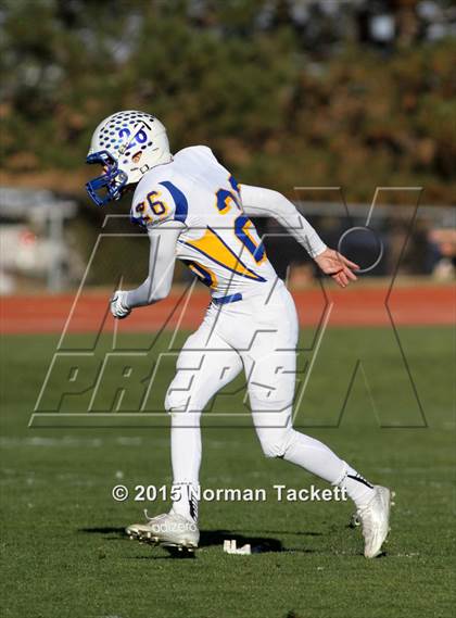 Thumbnail 2 in Collegiate vs. Garden Plain (KSHSAA 3A 2nd Round) photogallery.