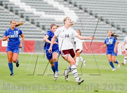 Thumbnail 3 in Cheyenne Mountain vs. Broomfield (CHSAA 4A Final) photogallery.