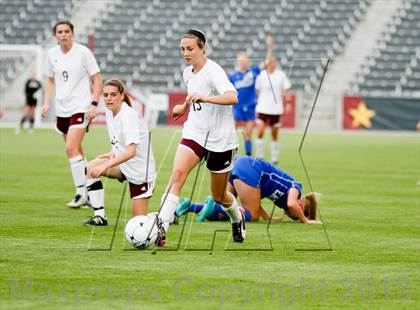 Thumbnail 2 in Cheyenne Mountain vs. Broomfield (CHSAA 4A Final) photogallery.