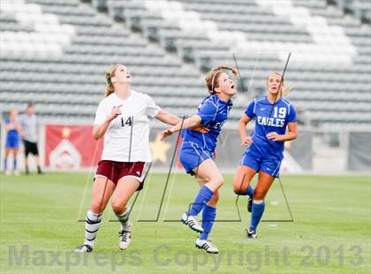 Thumbnail 1 in Cheyenne Mountain vs. Broomfield (CHSAA 4A Final) photogallery.
