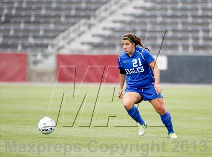 Thumbnail 2 in Cheyenne Mountain vs. Broomfield (CHSAA 4A Final) photogallery.