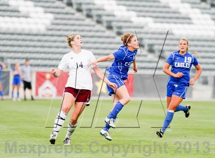 Thumbnail 3 in Cheyenne Mountain vs. Broomfield (CHSAA 4A Final) photogallery.