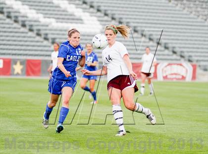 Thumbnail 3 in Cheyenne Mountain vs. Broomfield (CHSAA 4A Final) photogallery.