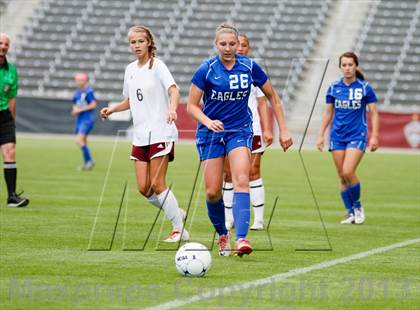 Thumbnail 3 in Cheyenne Mountain vs. Broomfield (CHSAA 4A Final) photogallery.